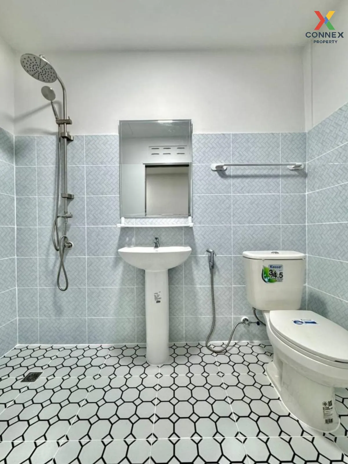 ขายทาวน์เฮ้าส์/ทาวน์โฮม  บ้านปิยวรารมย์ 3 ห้องมุม รีโนเวทใหม่ ไทร