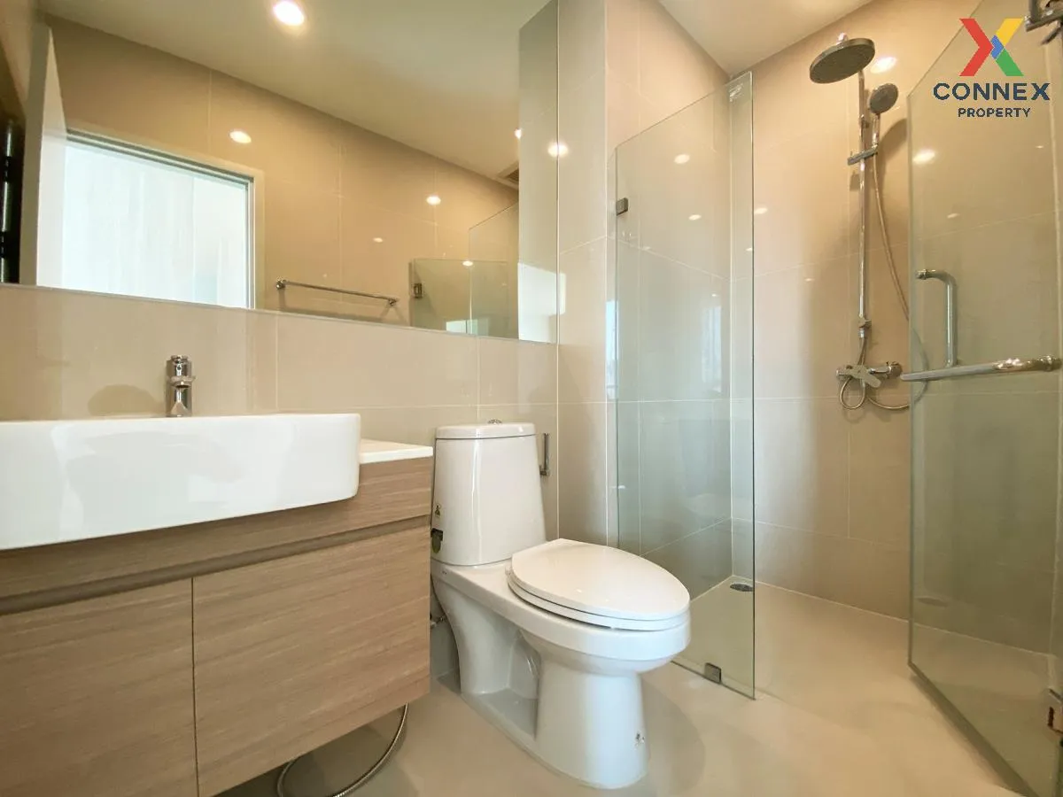 For Sale Condo , Noble Revolve Ratchada , nice view , high floor  For Sale Condo , Noble Revolve Ratchada , nice view , high floor