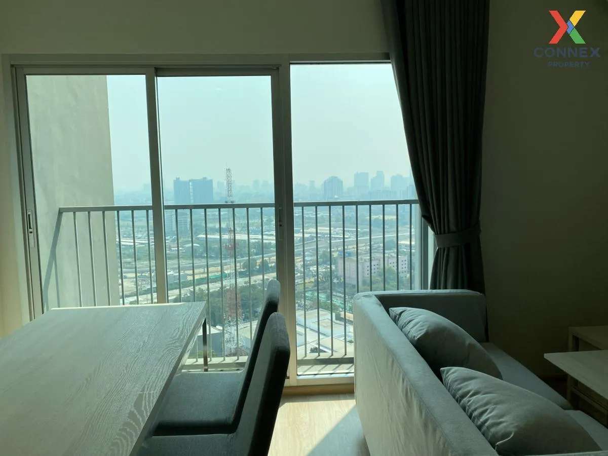 For Sale Condo , Noble Revolve Ratchada , nice view , high floor  For Sale Condo , Noble Revolve Ratchada , nice view , high floor