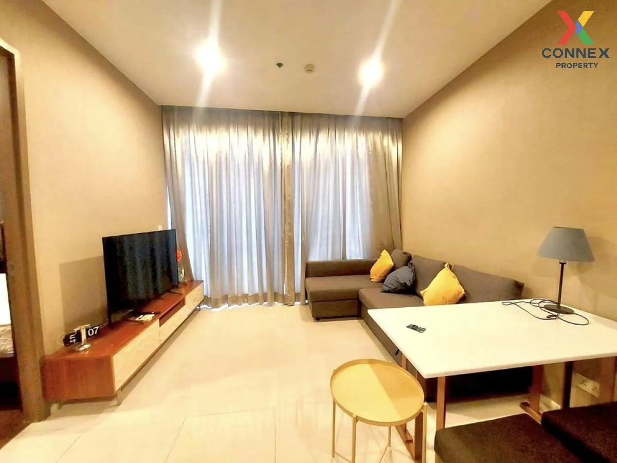 For Rent Condo , Menam Residences , BTS-Saphan Taksin , Wat Phray 1