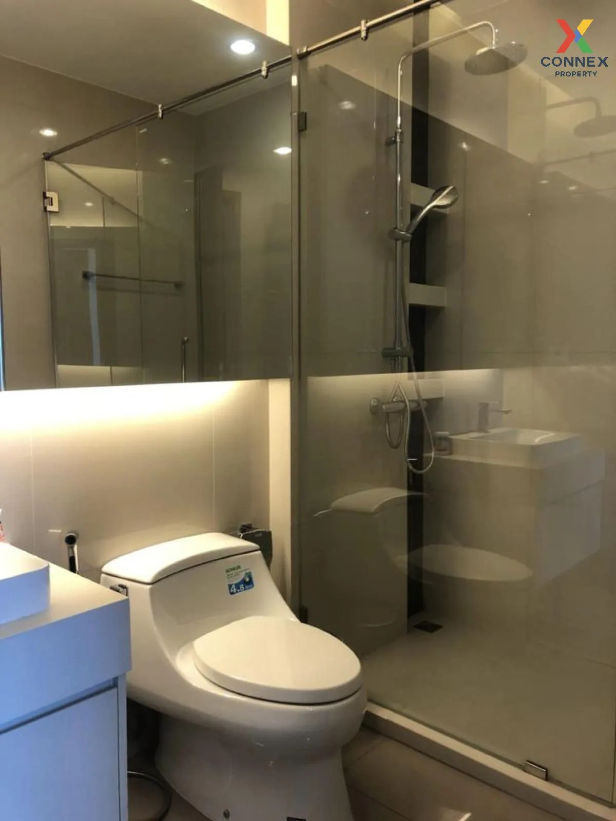 For Rent Condo , Menam Residences , BTS-Saphan Taksin , Wat Phray