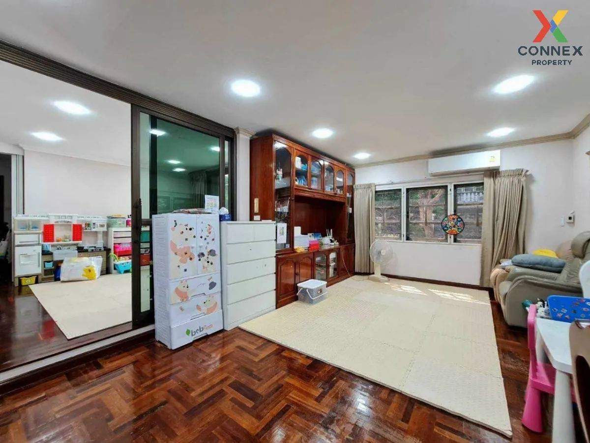 For Sale House , Baan Kritsada Nakron 12 , Chimphli , Taling Chan For Sale House , Baan Kritsada Nakron 12 , Chimphli , Taling Chan