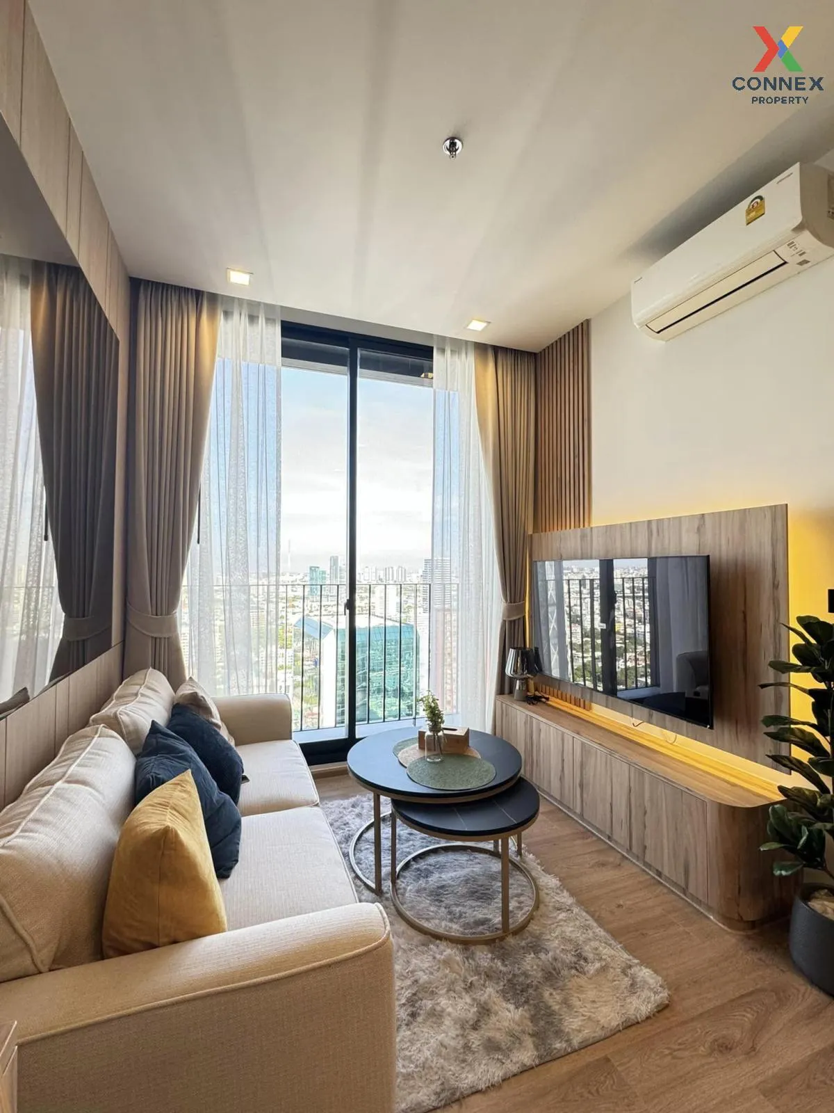 For Rent Condo , Noble Around Ari , BTS-Ari , Sam Sen Nai , Phaya 2