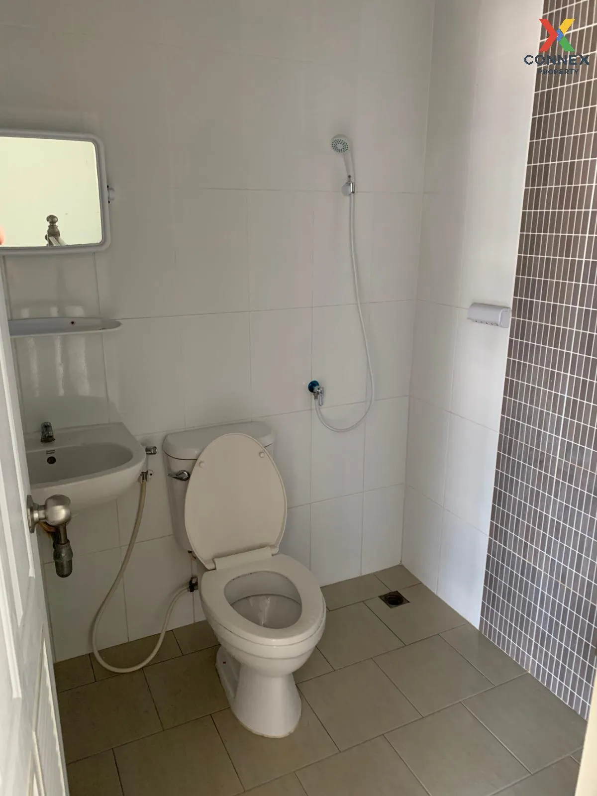 ขายทาวน์เฮ้าส์/ทาวน์โฮม  นิรันดร์ วิลล์ 16 บางโฉลง บางพลี สมุทรปร