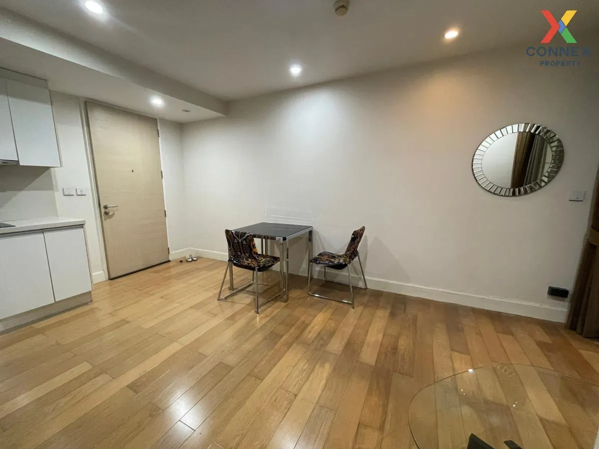 เช่าคอนโด  โคเรสซิโอ สาทร - พิพัฒน์ BTS-ช่องนนทรี สีลม เขต บางรัก 1