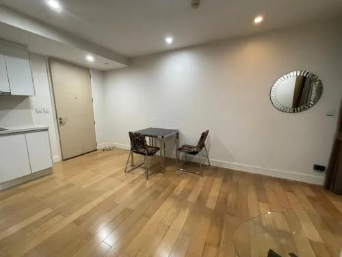 เช่าคอนโด  โคเรสซิโอ สาทร - พิพัฒน์ BTS-ช่องนนทรี สีลม เขต บางรัก กรุงเทพ CX-111511