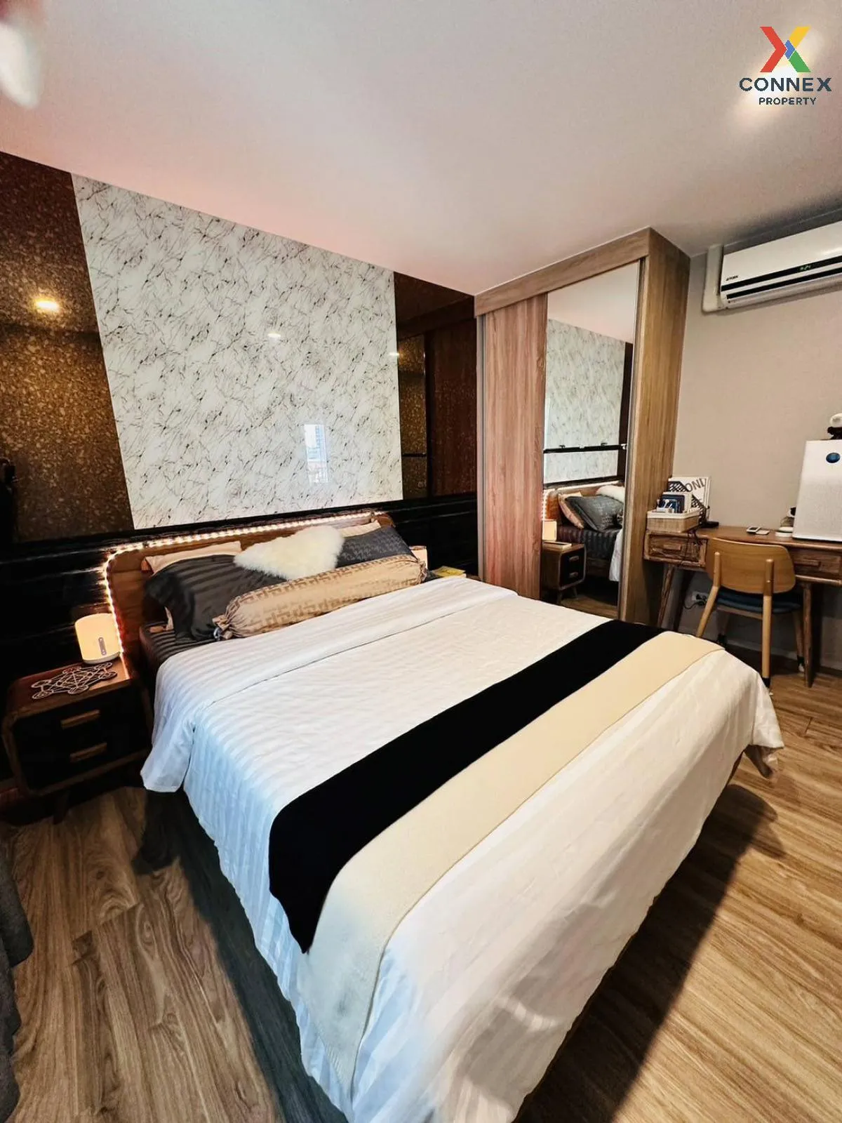 For Sale Condo , Blossom Condo @ Sathorn Charoenrat , BTS-Surasak For Sale Condo , Blossom Condo @ Sathorn Charoenrat , BTS-Surasak