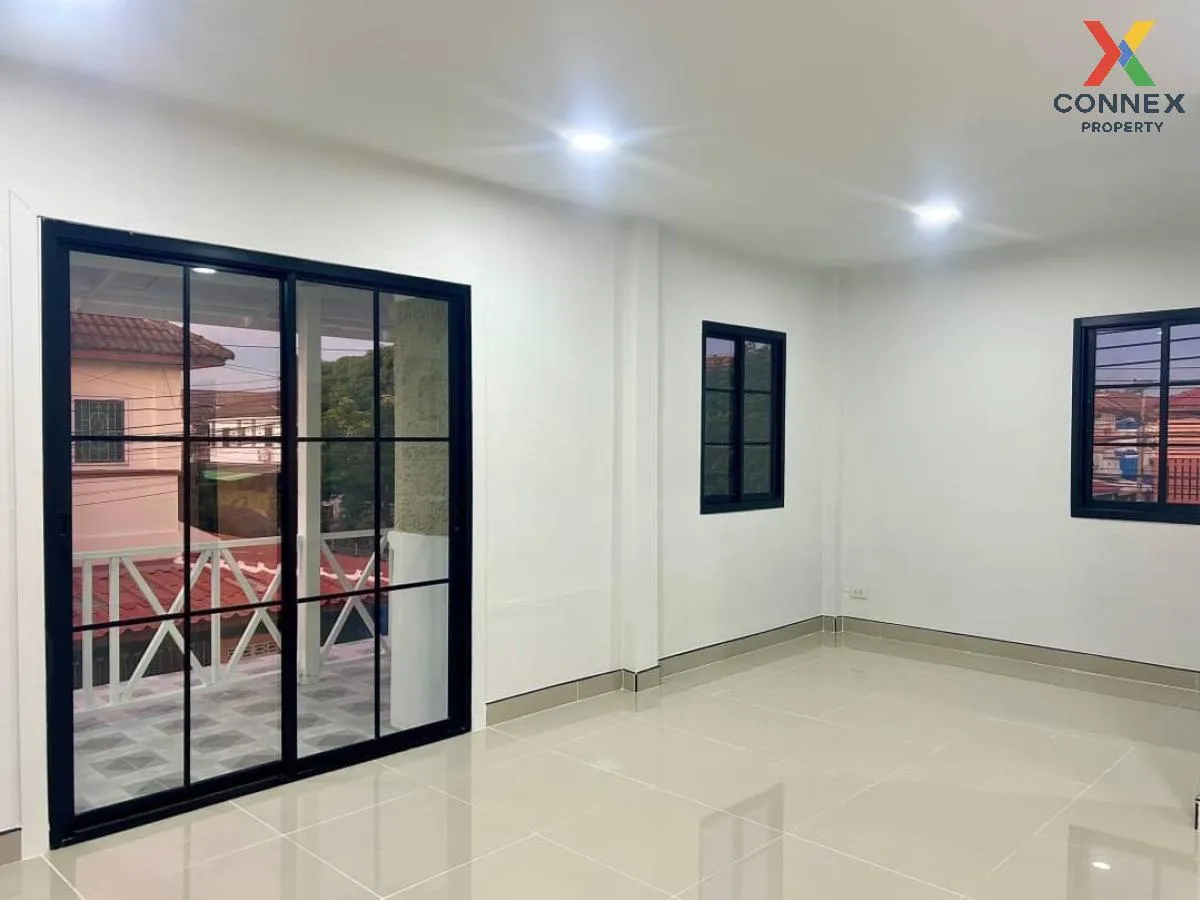 For Sale Townhouse/Townhome  , Baan Nanthicha 3/8 , corner unit , For Sale Townhouse/Townhome  , Baan Nanthicha 3/8 , corner unit ,