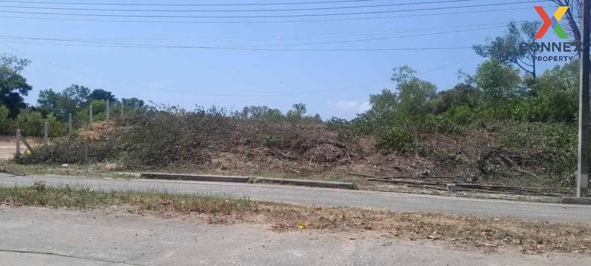 For Sale Empty land for sale on Koh Sirey , Ratsada , Mueang Phuk