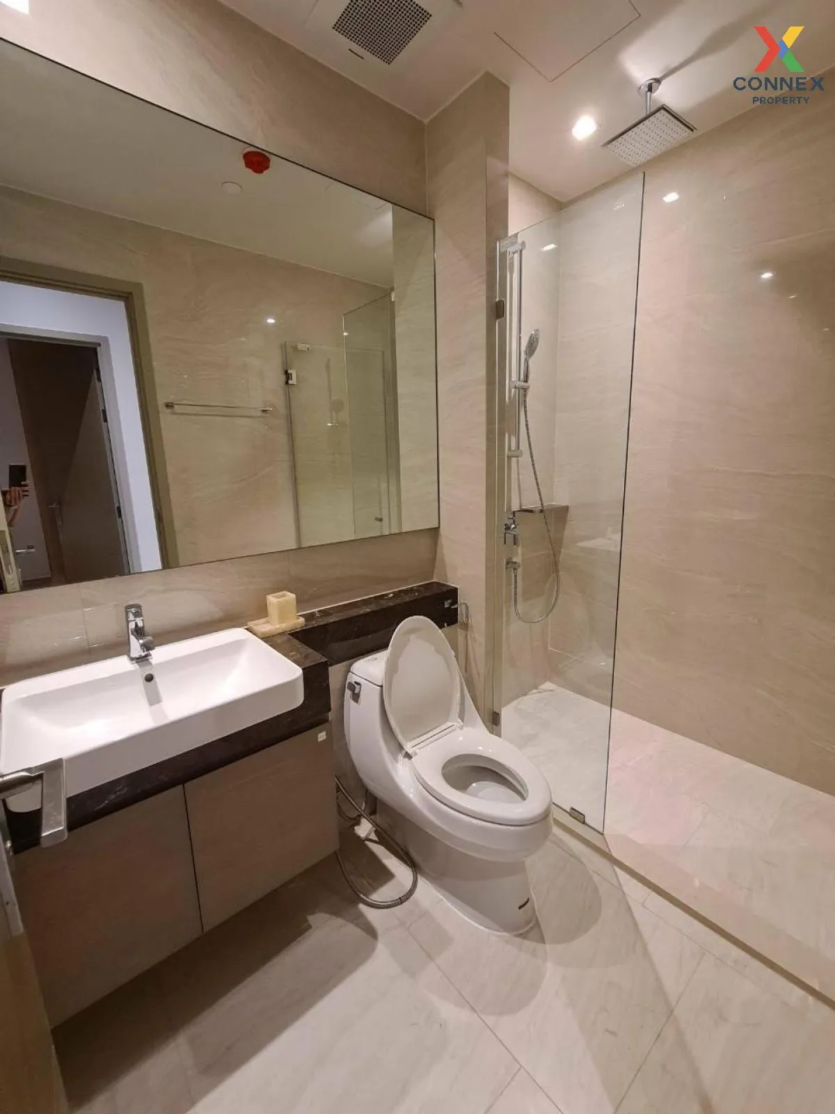 เช่าคอนโด  แอซตัน สีลม BTS-ช่องนนทรี สุริยวงศ์ เขต บางรัก กรุงเทพ