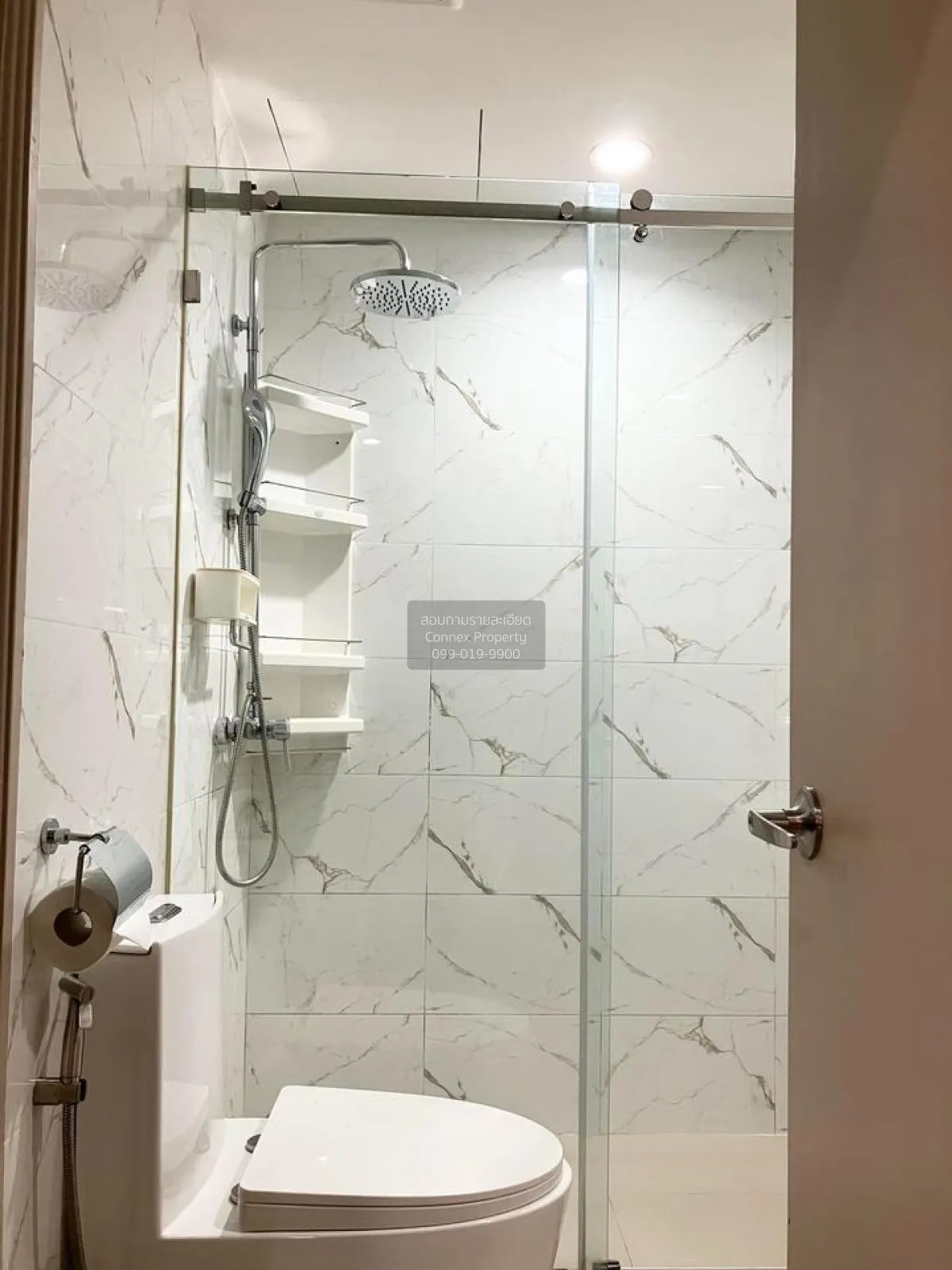 ขายคอนโด  สาธร การ์เด้นส์ MRT-ลุมพินี ทุ่งมหาเมฆ เขต สาทร กรุงเทพ