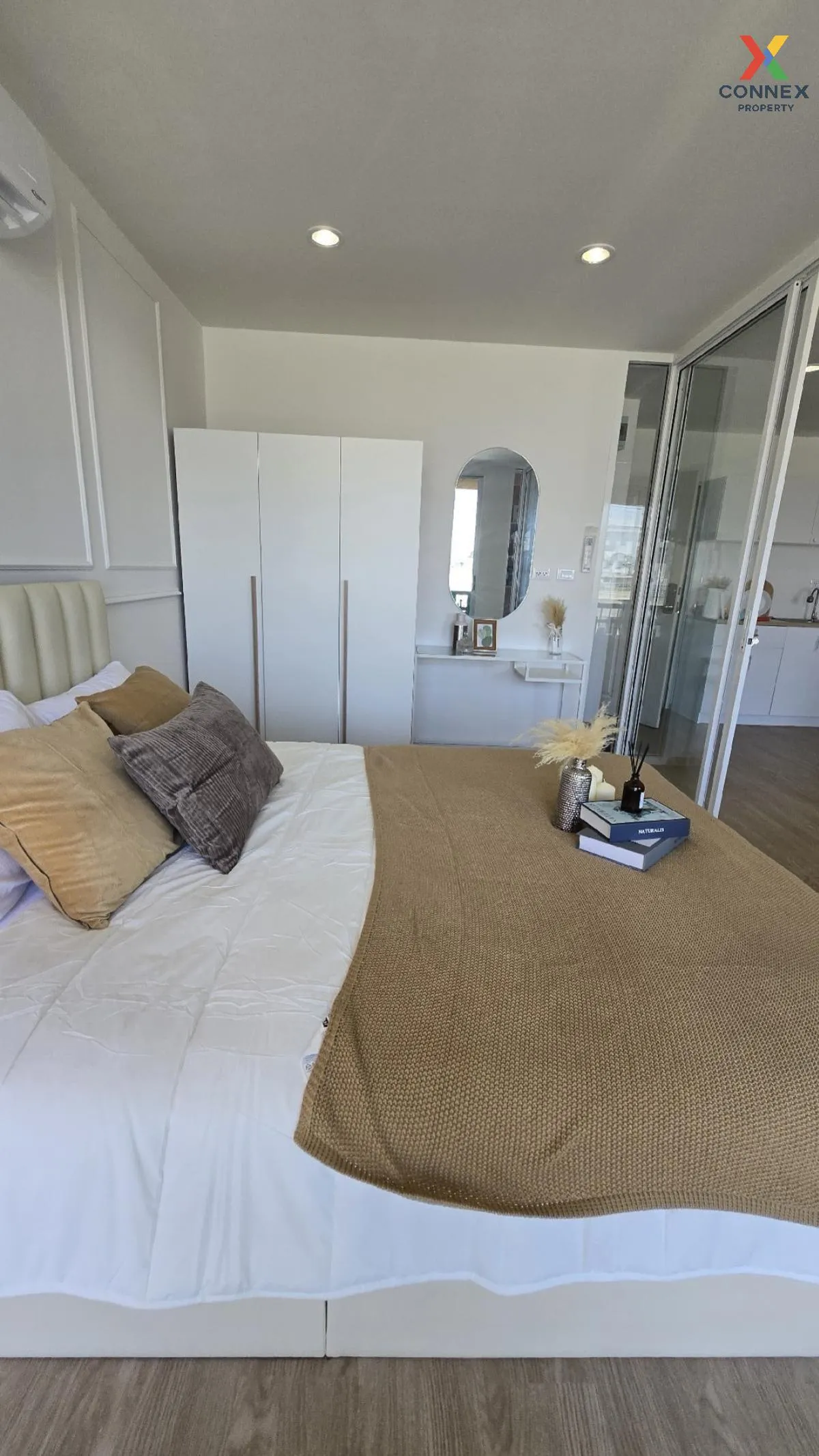 ขายคอนโด  เดอะ พาร์คแลนด์ บางนา MRT-ศรีเอี่ยม (สายสีเหลือง) บางนา