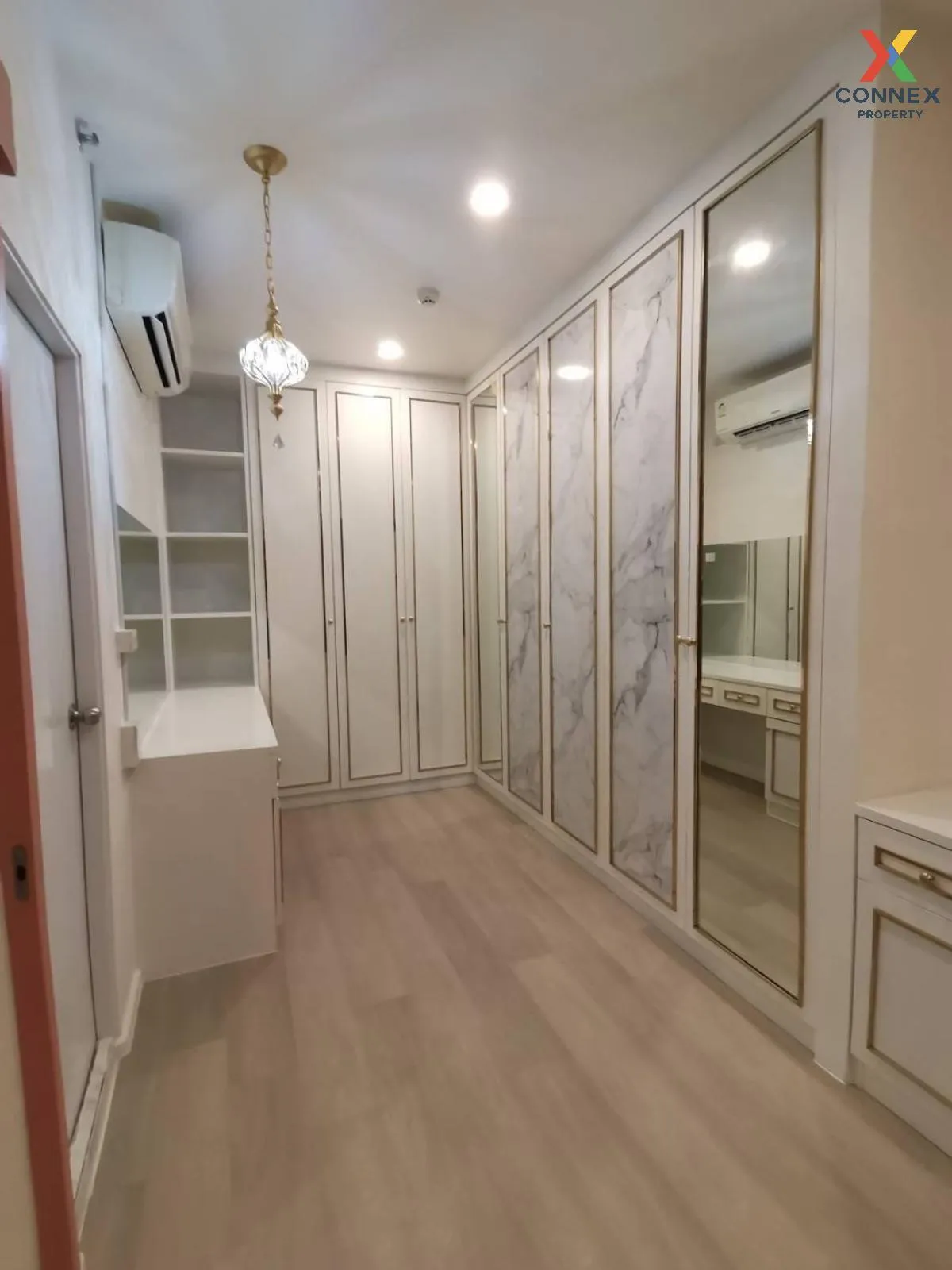 ขายคอนโด  เดอ ลาพีส จรัญ 81 วิวสวย วิวแม่น้ำ รีโนเวทใหม่ MRT-บางพ