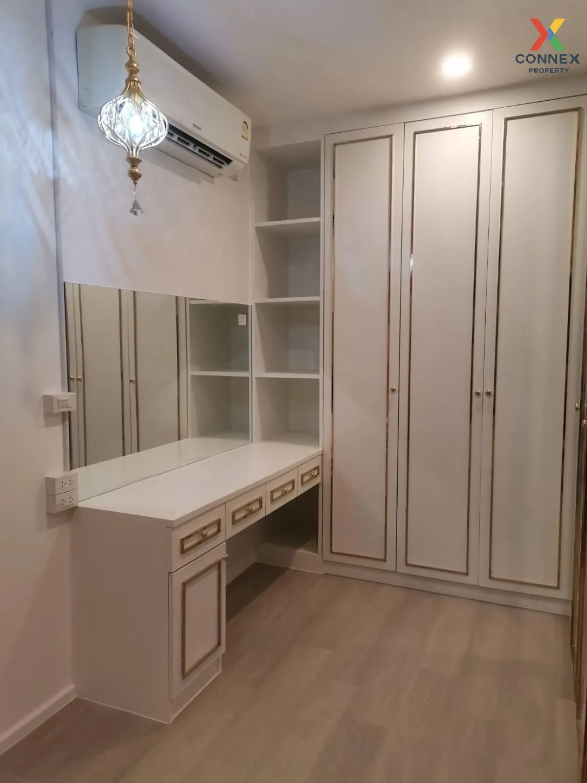 ขายคอนโด  เดอ ลาพีส จรัญ 81 วิวสวย วิวแม่น้ำ รีโนเวทใหม่ MRT-บางพ