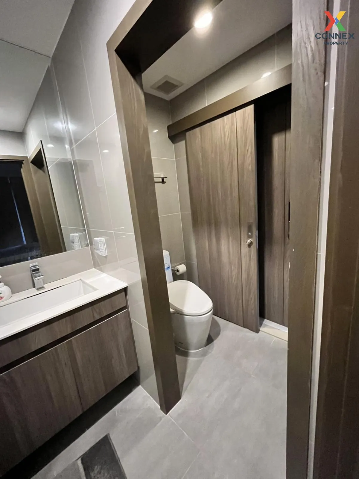 For Sale Condo , Ideo Mobi Asoke , nice view , MRT-Phetchaburi ,  For Sale Condo , Ideo Mobi Asoke , nice view , MRT-Phetchaburi ,