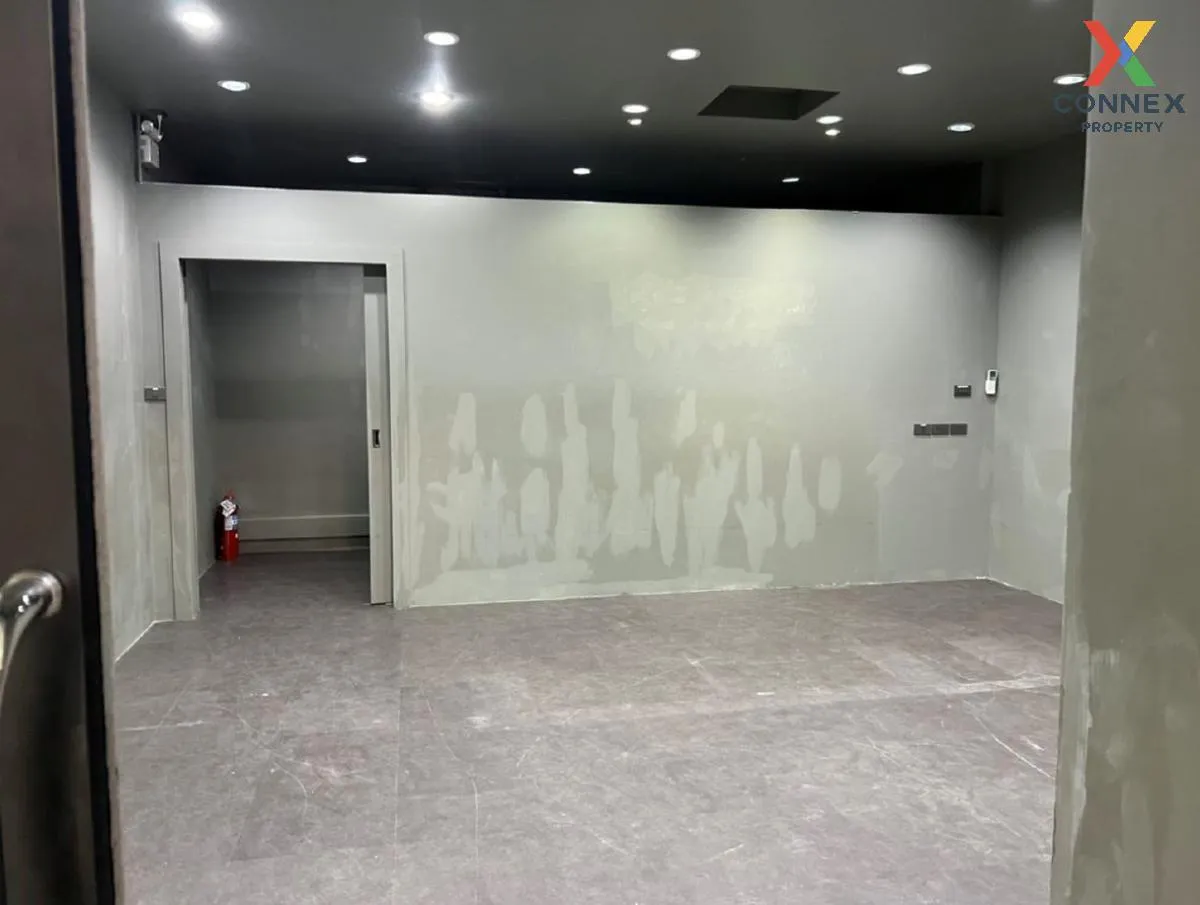 For Sale Condo , Baiyoke Tower , Thanon Phyathai , Rat Thewi , Ba