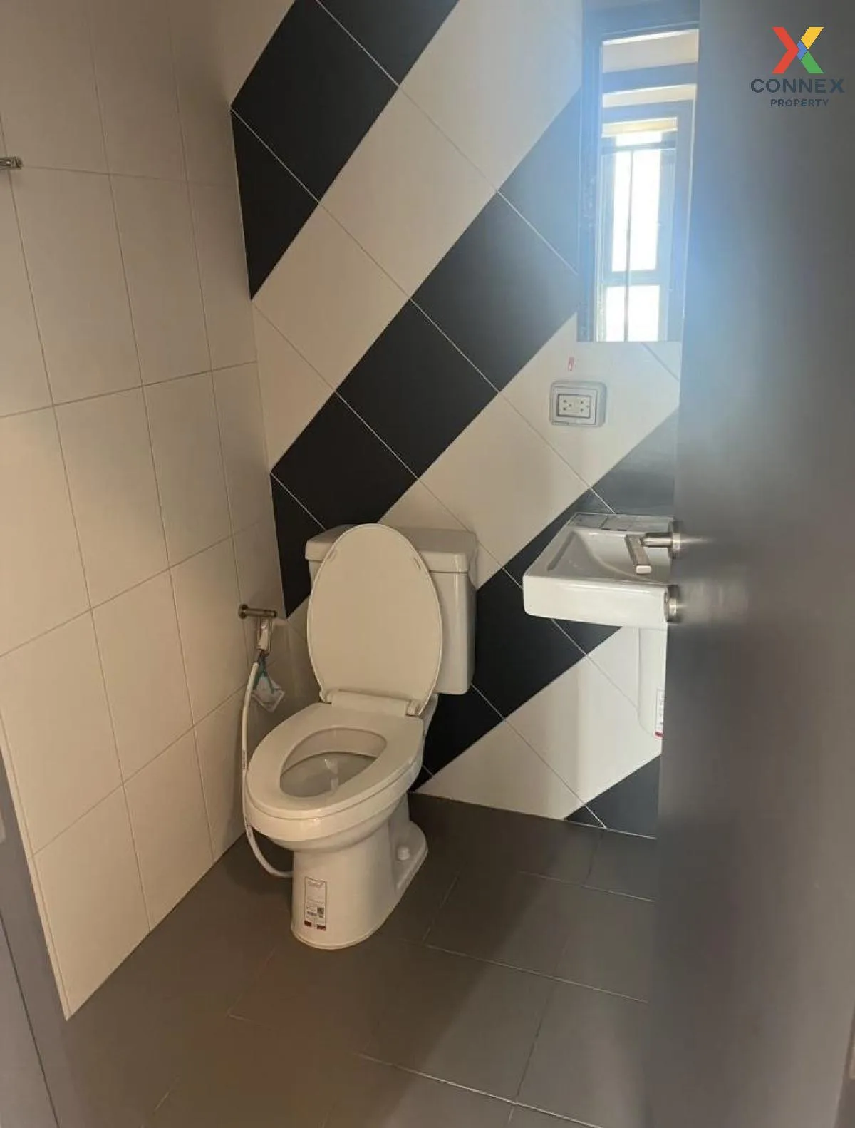 ขายคอนโด  เดอะ เบส สะพานใหม่ BTS-สายหยุด อนุสาวรีย์ เขต บางเขน กร ขายคอนโด  เดอะ เบส สะพานใหม่ BTS-สายหยุด อนุสาวรีย์ เขต บางเขน กร