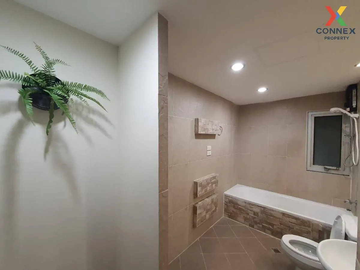 For Sale Condo , Riviera Up Condominium , nice view , wide fronta For Sale Condo , Riviera Up Condominium , nice view , wide fronta