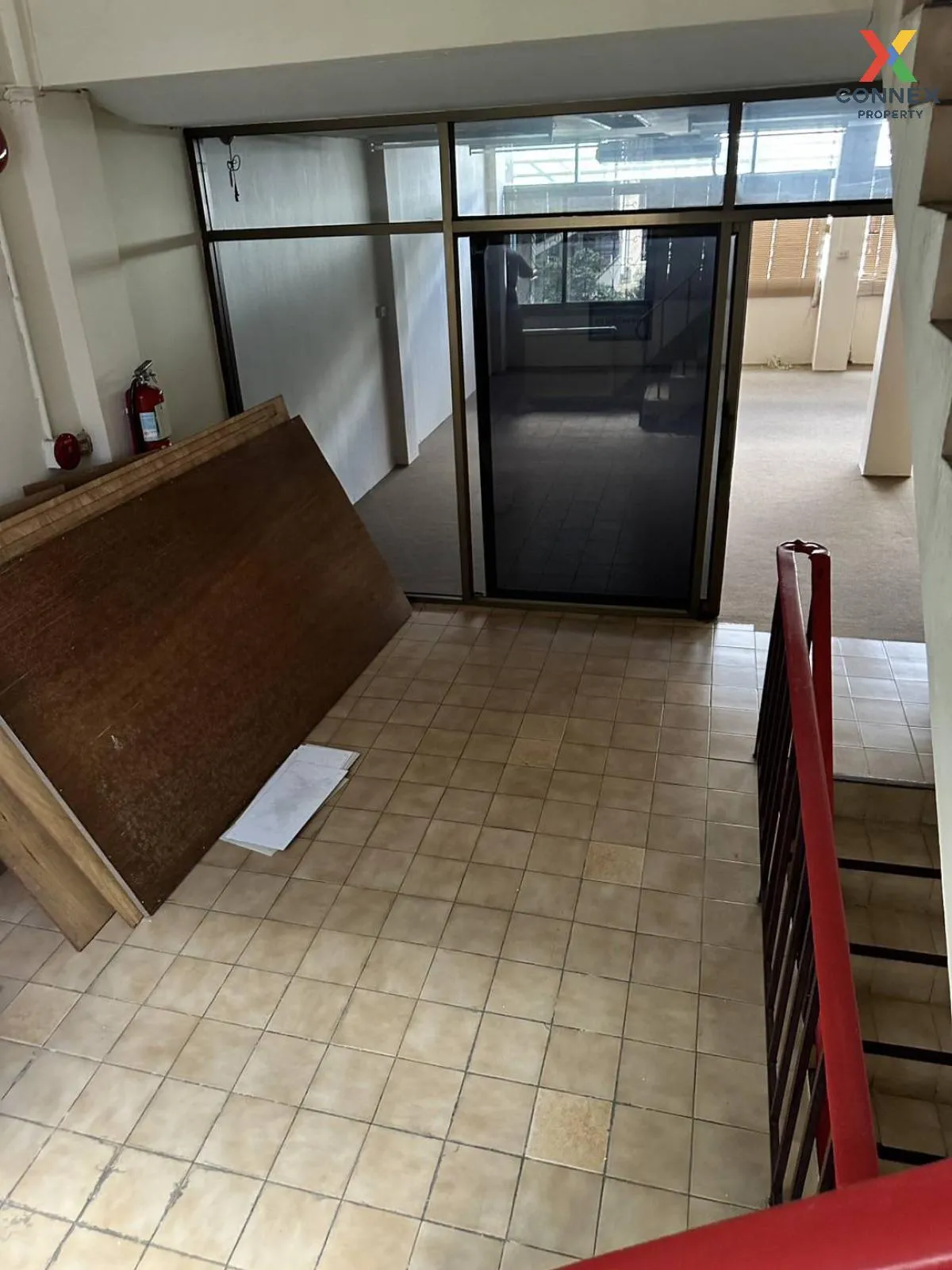 ขายขายอาคารพาณิชย์ 4ชั้น ติดรถไฟฟ้ารัชโยธิน 2คูหา  แขวงจันทรเกษม 