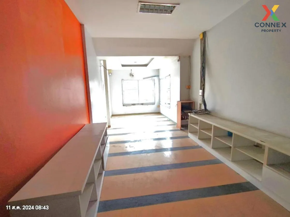 For Sale House , A.C. House 3 , Lat Sawai , Lam Luk Ka , Pathum T