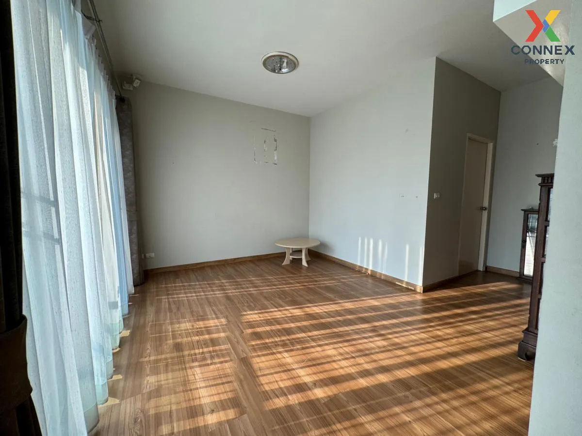 ขายทาวน์เฮ้าส์/ทาวน์โฮม  เฌอคูณ สาทร - ราชพฤกษ์ หน้ากว้าง ตลิ่งชั