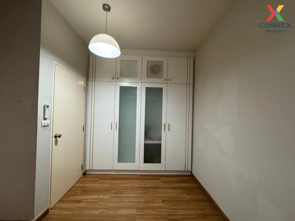 ขายทาวน์เฮ้าส์/ทาวน์โฮม  เฌอคูณ สาทร - ราชพฤกษ์ หน้ากว้าง ตลิ่งชั