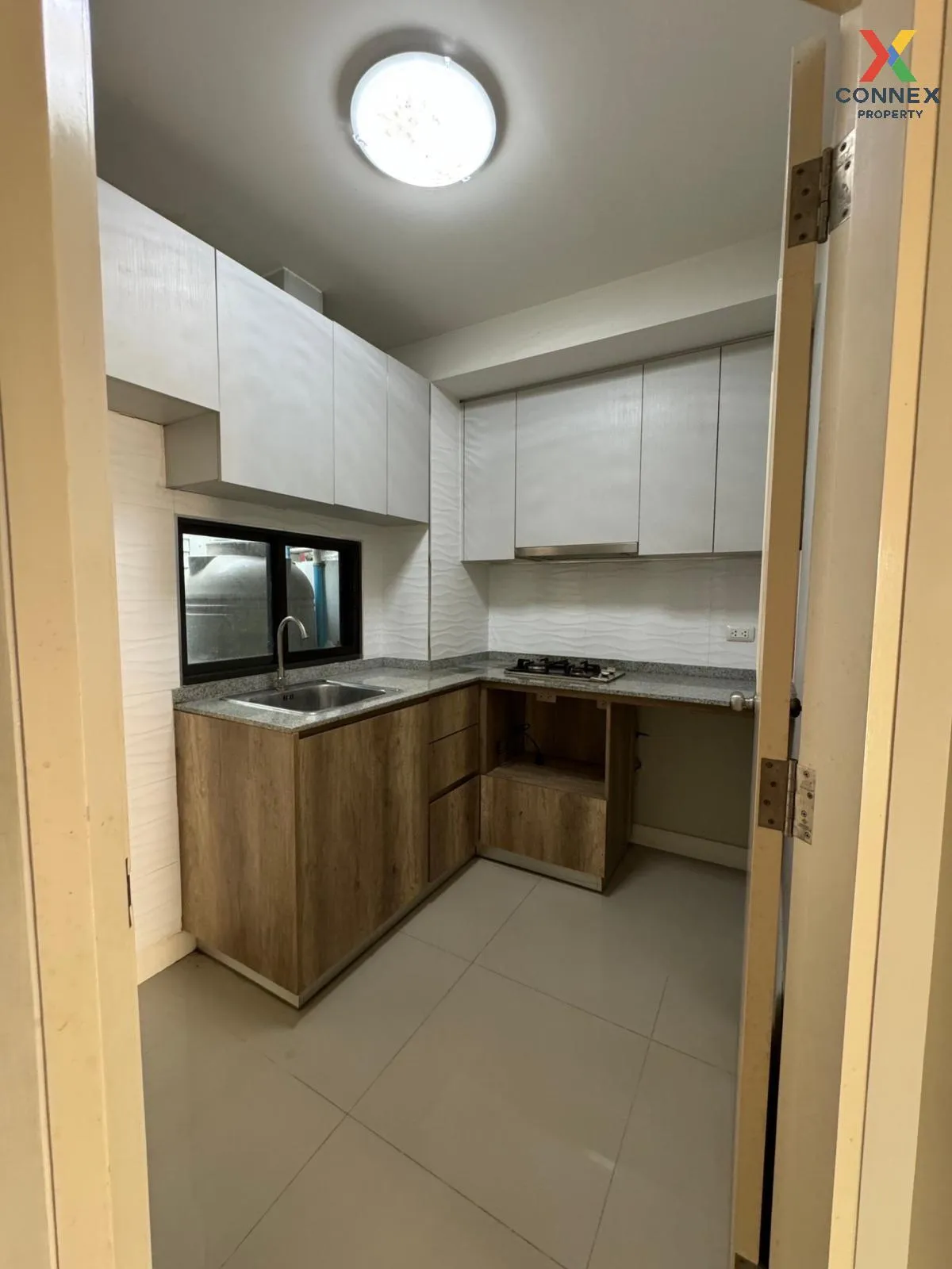 ขายทาวน์เฮ้าส์/ทาวน์โฮม  เฌอคูณ สาทร - ราชพฤกษ์ หน้ากว้าง ตลิ่งชั