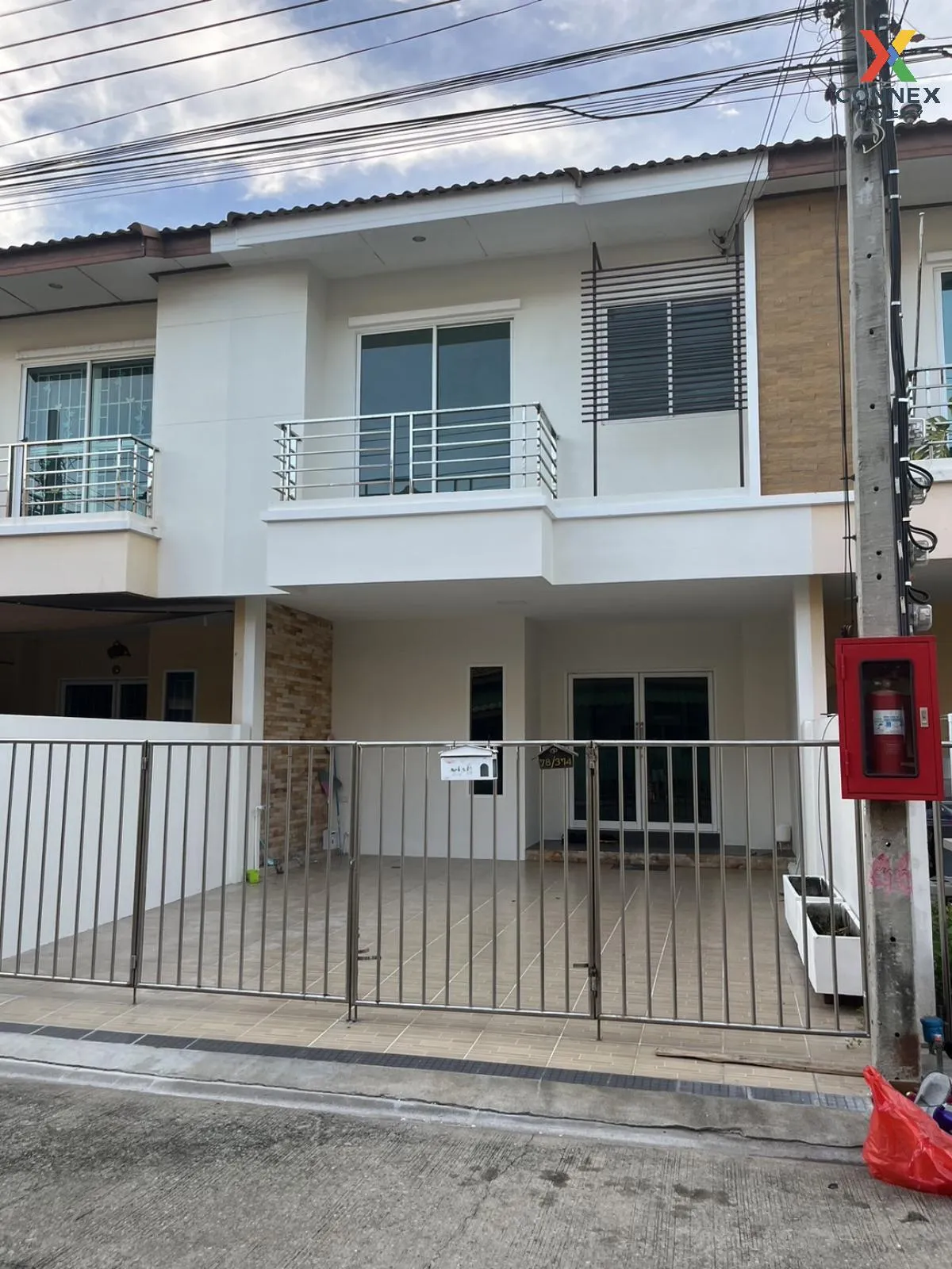 ขายทาวน์เฮ้าส์/ทาวน์โฮม  ซื่อตรงทาวน์โฮม บางบัวทอง เฟส 1-3 รีโนเว 2