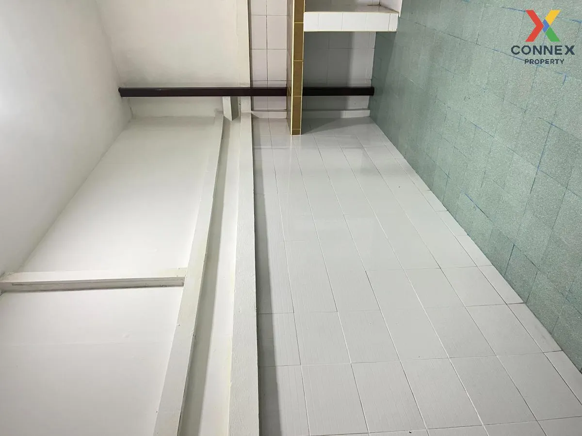 ขายทาวน์เฮ้าส์/ทาวน์โฮม  ซื่อตรงทาวน์โฮม บางบัวทอง เฟส 1-3 รีโนเว