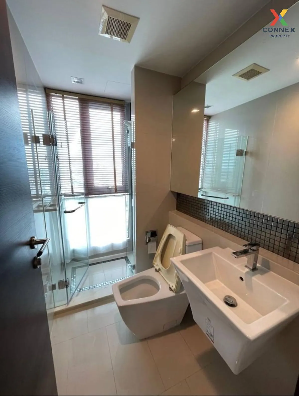 For Rent Condo , Rhythm Sathorn , river view , BTS-Saphan Taksin 