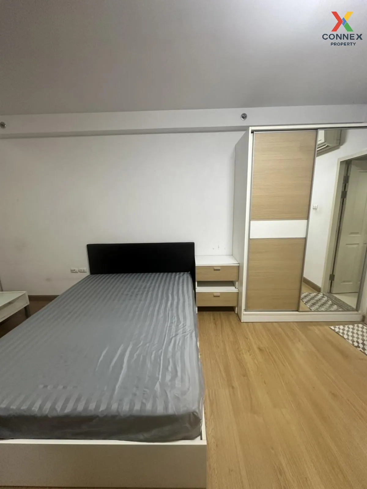 For Rent Condo , Supalai Park @ Tiwanon , high floor , MRT-Yak Ti 4