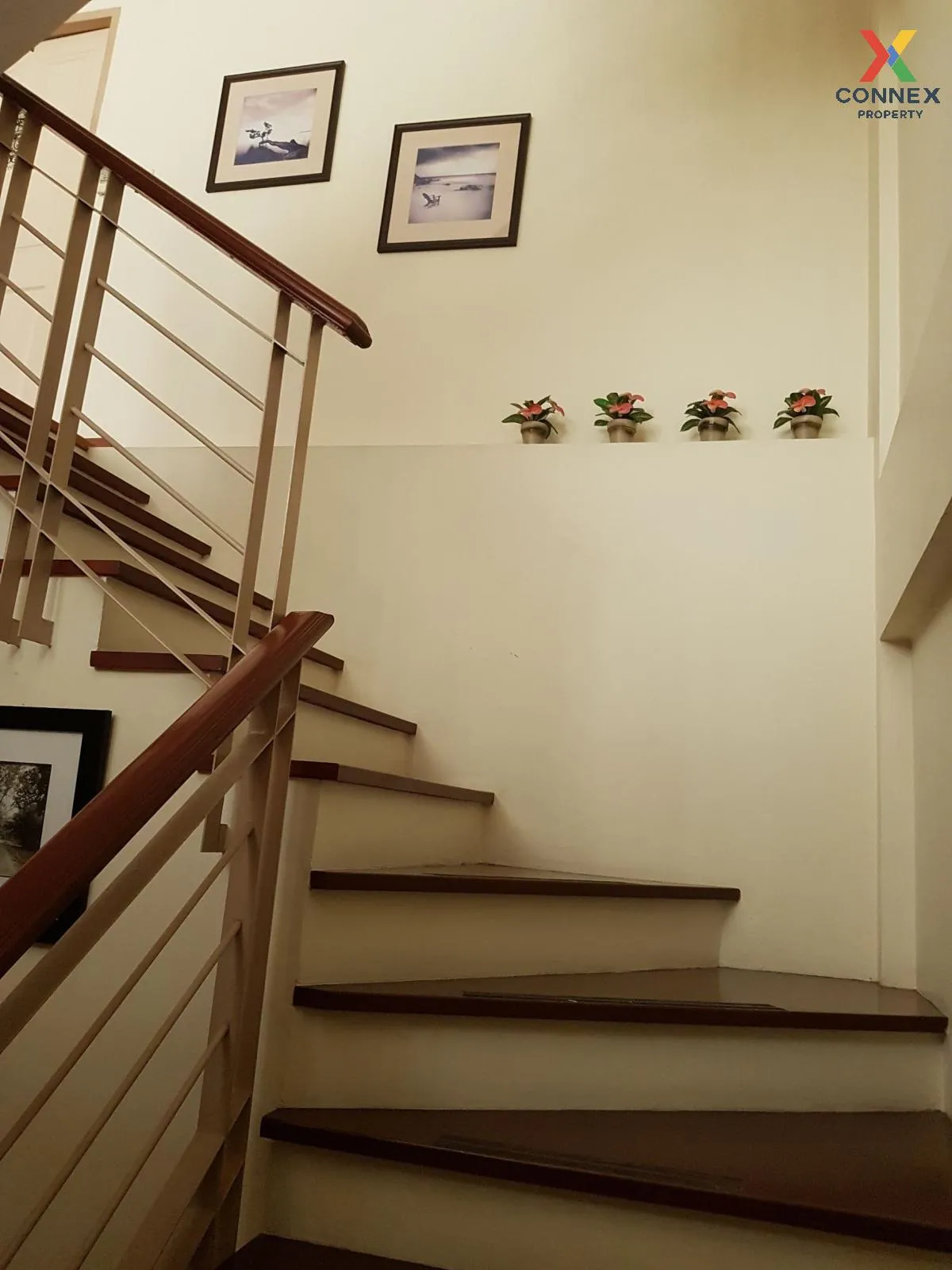 For Sale Townhouse/Townhome  , Baan Klang Muang British Town Srin