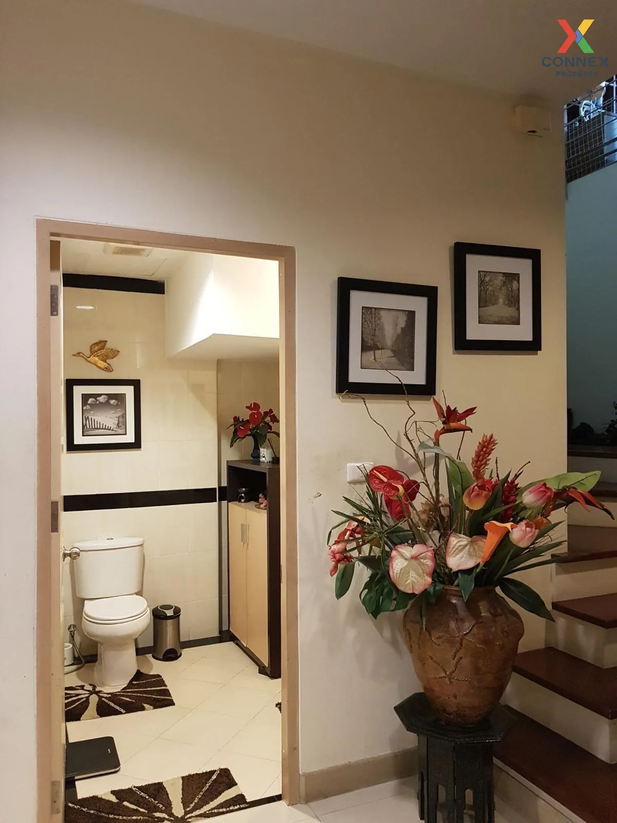 For Sale Townhouse/Townhome  , Baan Klang Muang British Town Srin