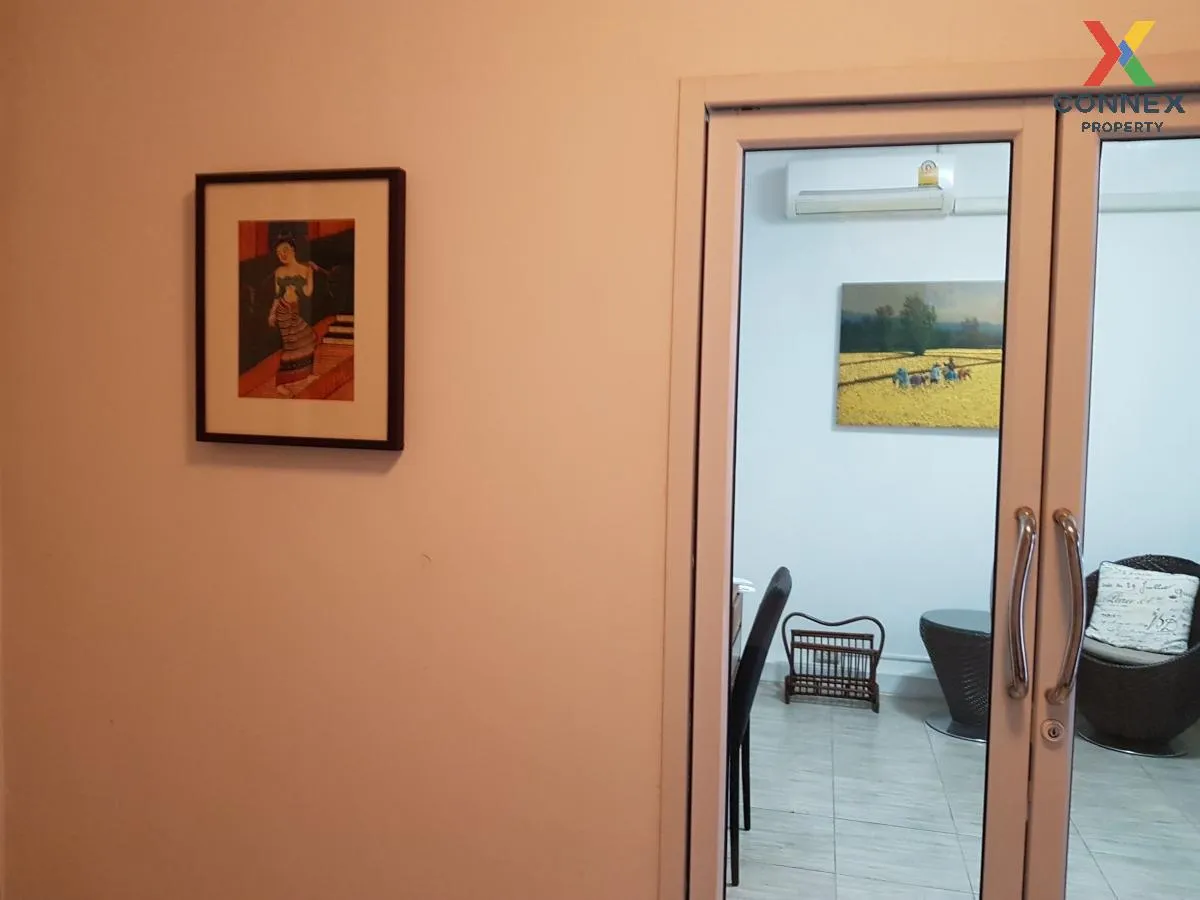 For Sale Townhouse/Townhome  , Baan Klang Muang British Town Srin