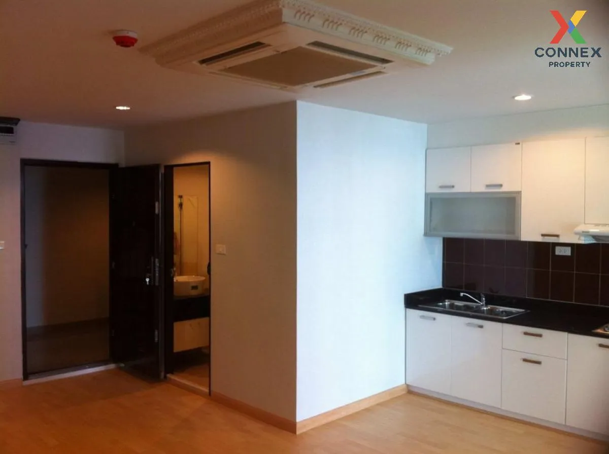 ขายคอนโด  สุขุมวิท ลิฟวิ่ง ทาวน์ MRT-เพชรบุรี คลองเตยเหนือ เขต วั 1