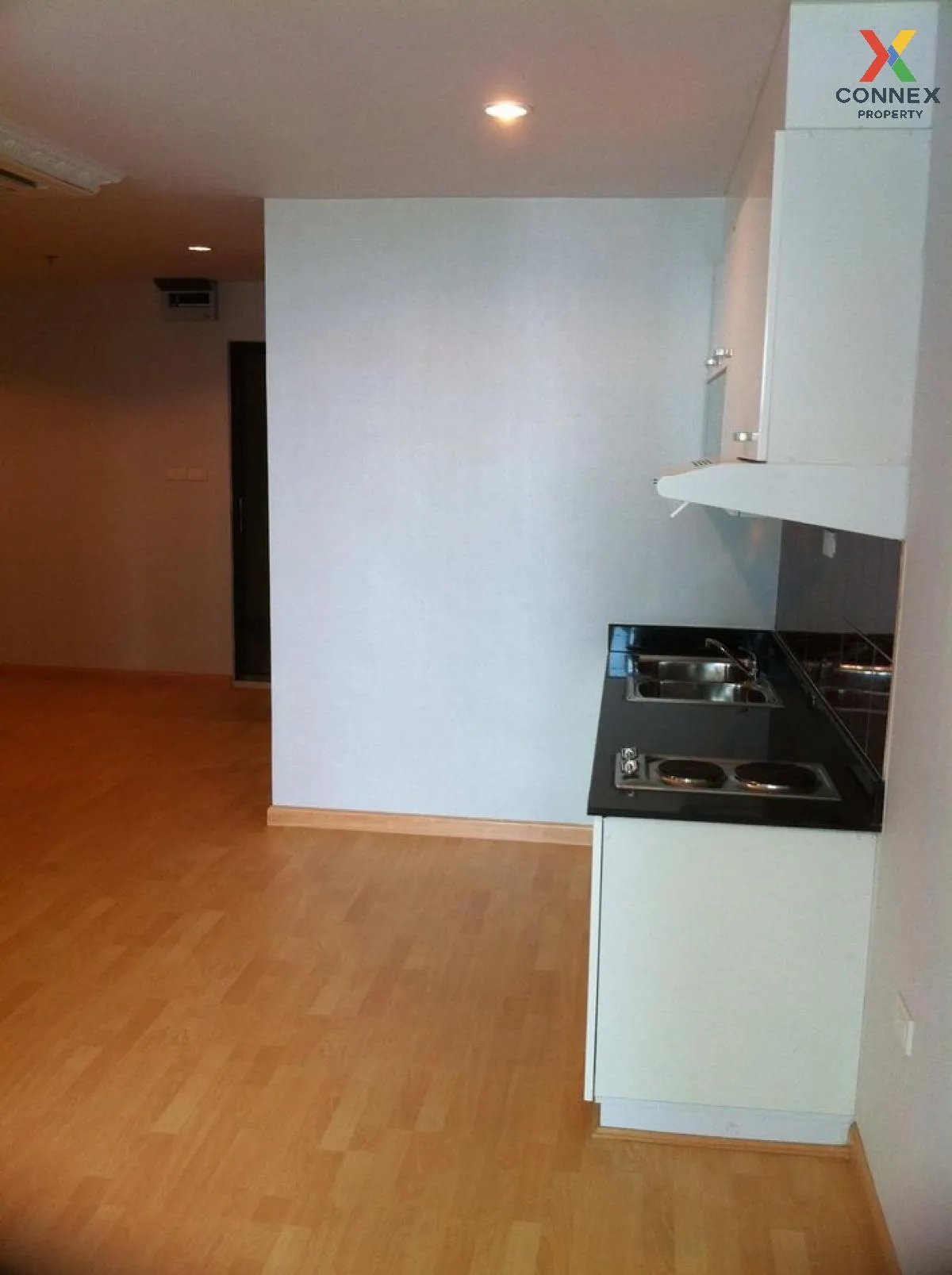 ขายคอนโด  สุขุมวิท ลิฟวิ่ง ทาวน์ MRT-เพชรบุรี คลองเตยเหนือ เขต วั 3