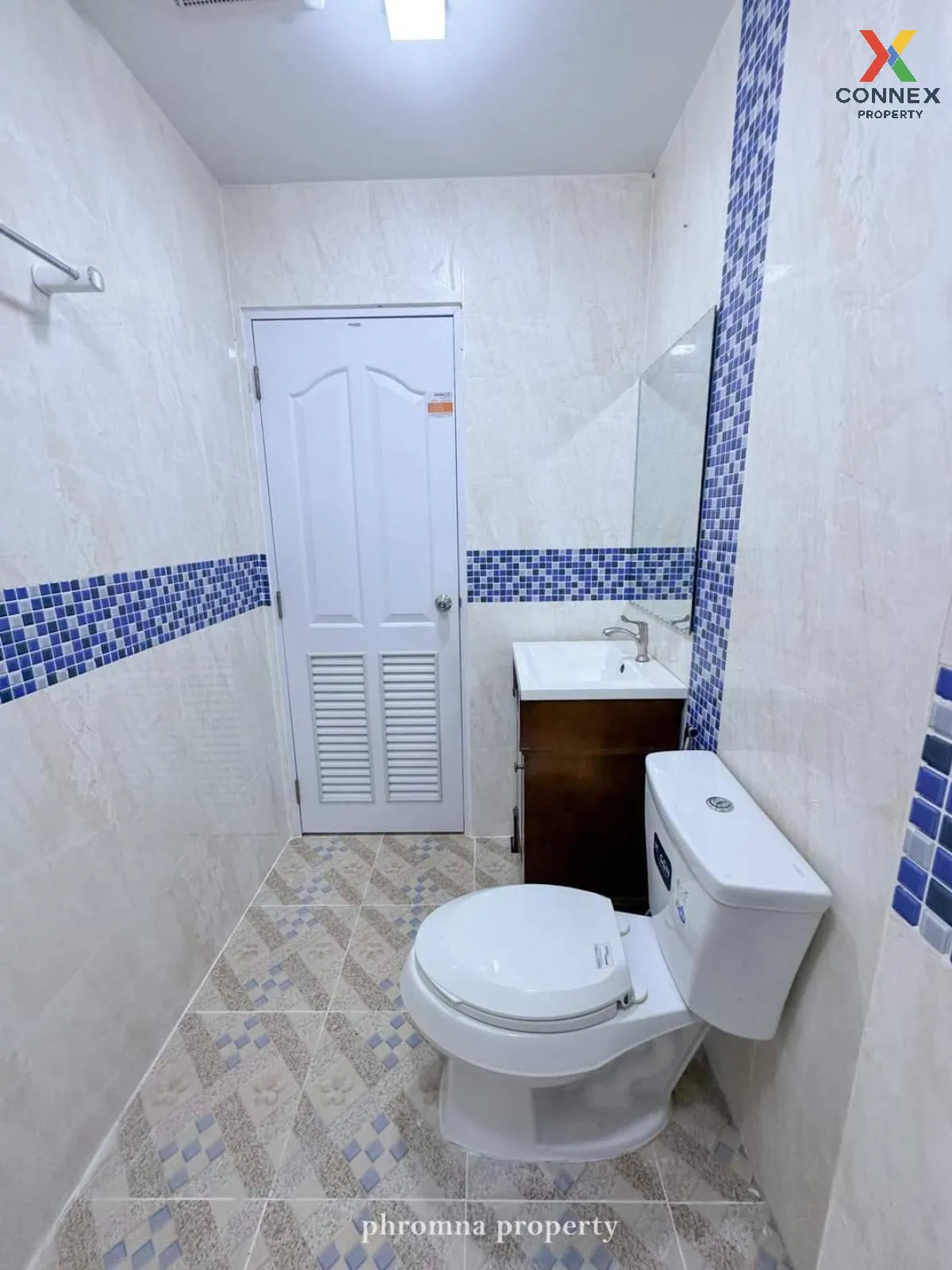 For Sale Townhouse/Townhome  , Baan Pim Thong , newly renovated , For Sale Townhouse/Townhome  , Baan Pim Thong , newly renovated ,