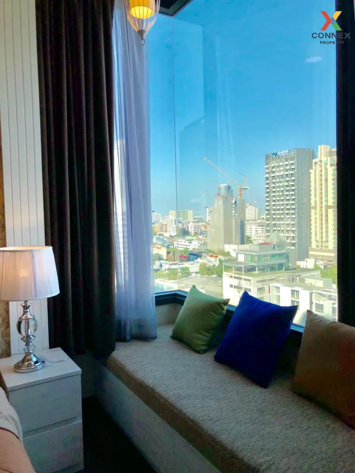 For Rent Condo , EDGE Sukhumvit 23 , BTS-Asok , Khlong Toei Nuea 