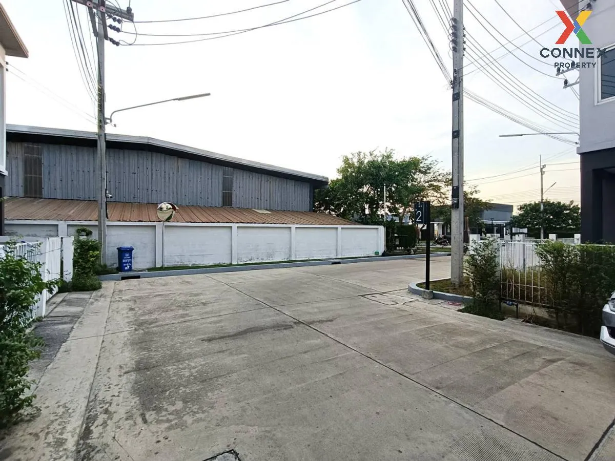 For Sale Townhouse/Townhome  , Baan Fah Greenpark Time Lam Luk Ka 3