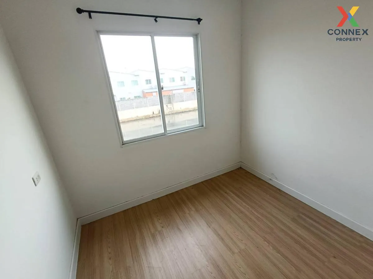 For Sale Townhouse/Townhome  , Baan Fah Greenpark Time Lam Luk Ka