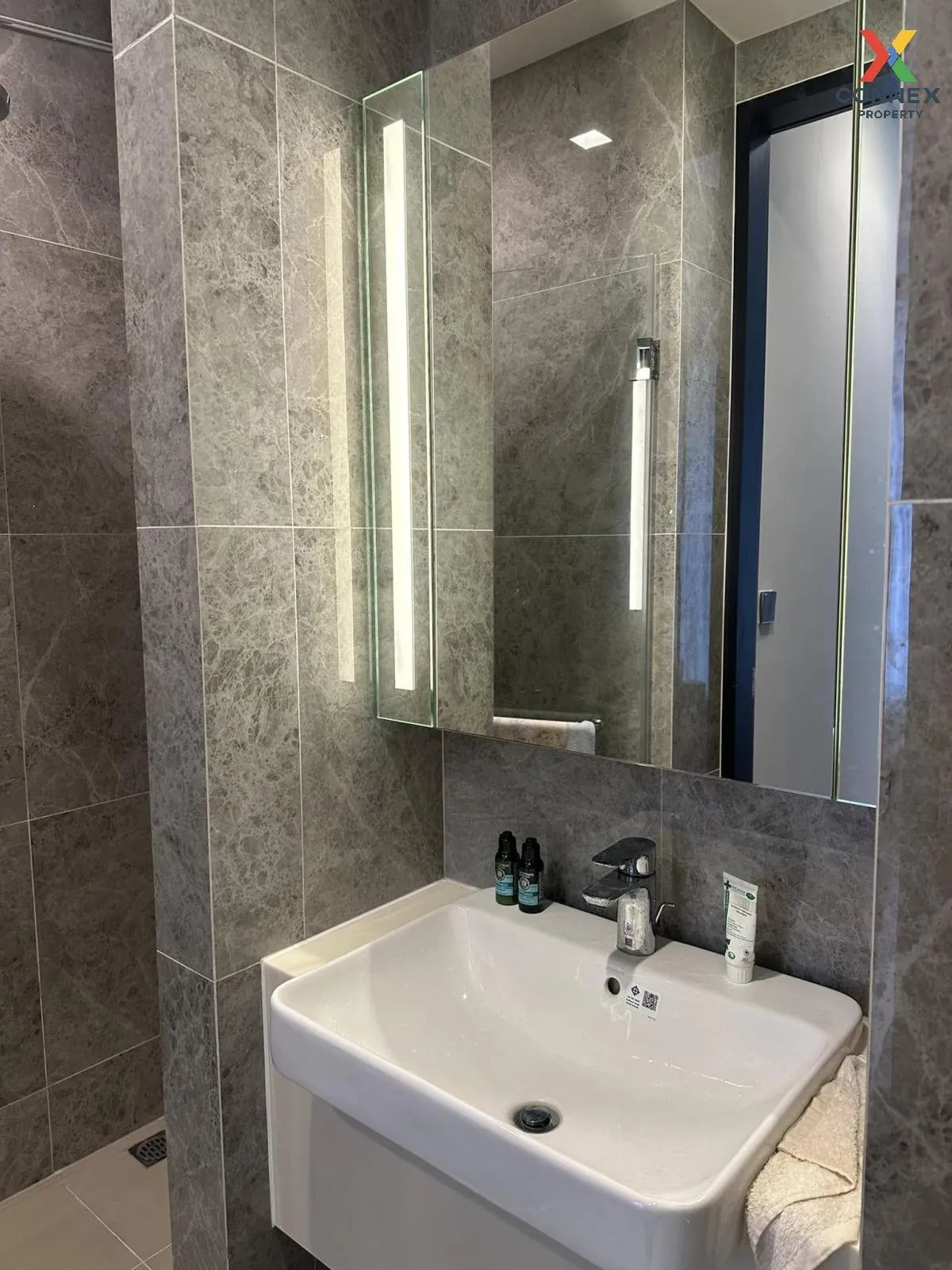 For Rent Condo , Noble Around Ari , BTS-Ari , Sam Sen Nai , Phaya 4