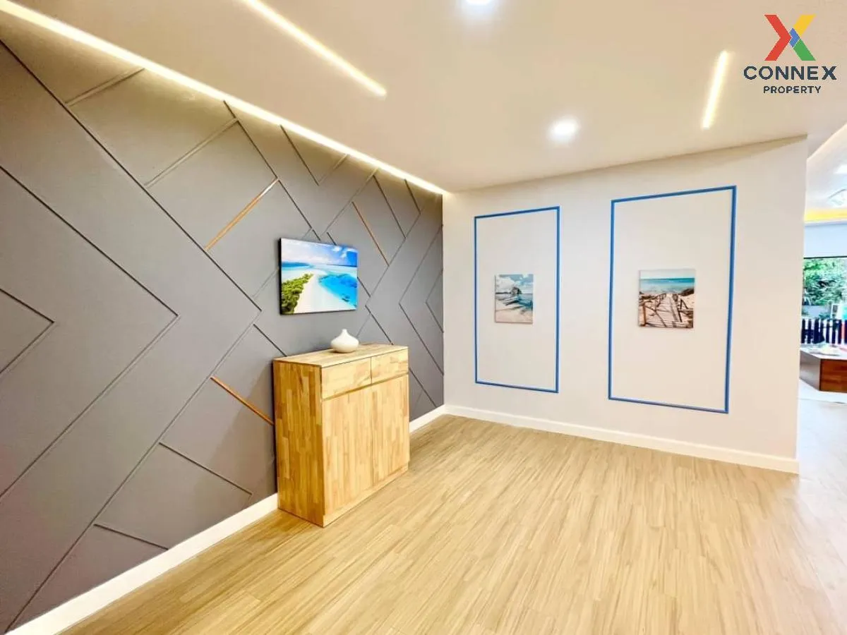 ขายบ้าน  บ้านวงศกร 1 ห้องมุม รีโนเวทใหม่ ลาดสวาย ลำลูกกา ปทุมธานี