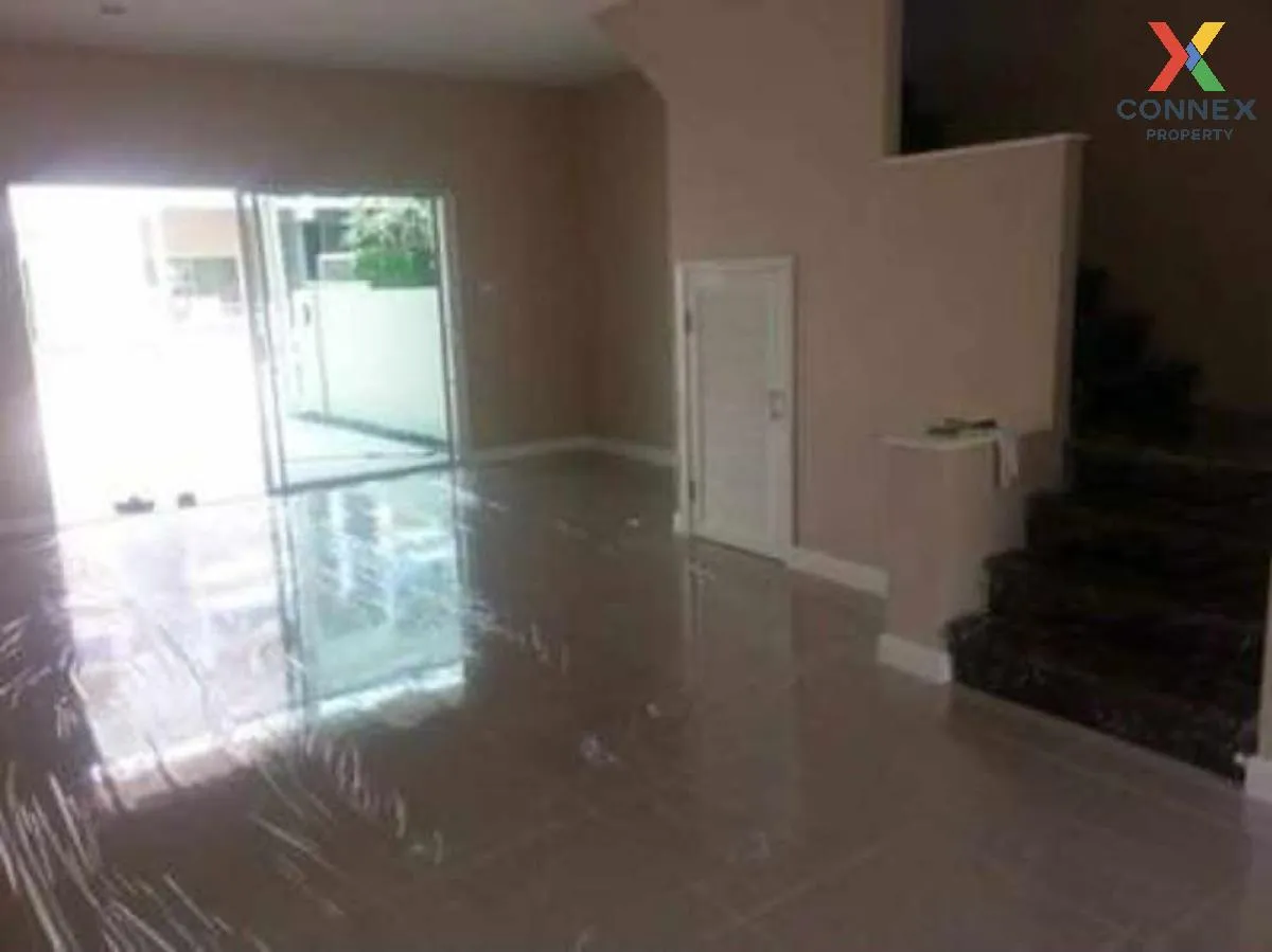 ขายทาวน์เฮ้าส์/ทาวน์โฮม  นลิน อเวนิว 2 รามคำแหง สะพานสูง เขต สะพา 3