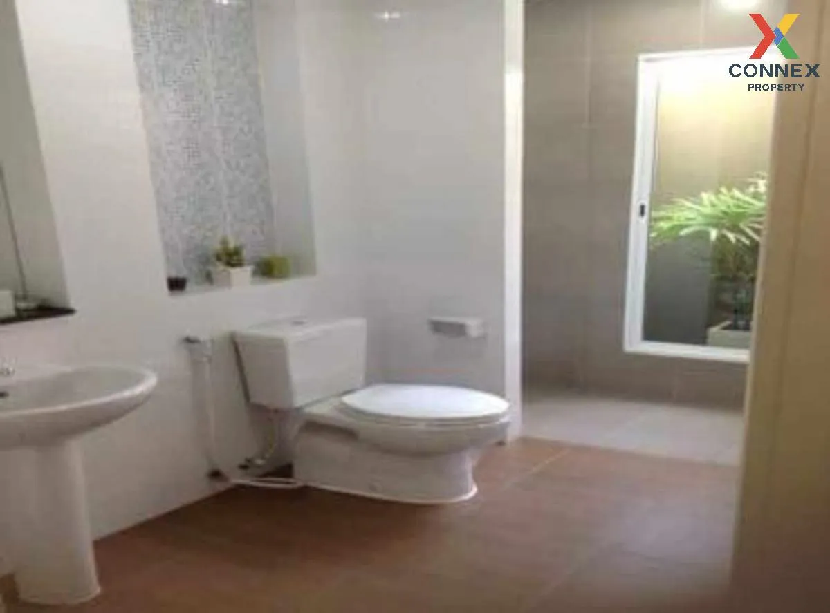 ขายทาวน์เฮ้าส์/ทาวน์โฮม  นลิน อเวนิว 2 รามคำแหง สะพานสูง เขต สะพา