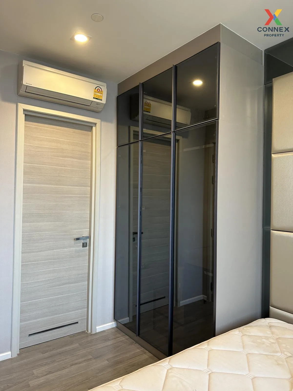 For Rent Condo , The Room Sathorn - St. Louis , BTS-Saint Louis ,