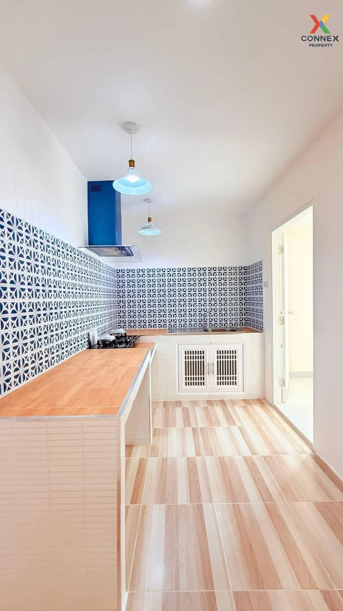 ขายทาวน์เฮ้าส์/ทาวน์โฮม  บ้านกานต์มณี ห้องมุม รีโนเวทใหม่ บางบัวท