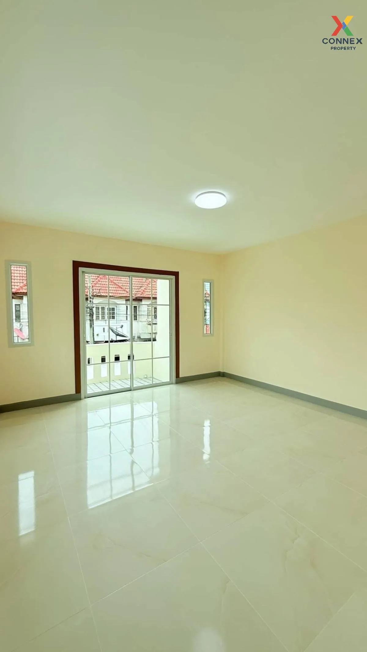 ขายทาวน์เฮ้าส์/ทาวน์โฮม  บ้านกานต์มณี ห้องมุม รีโนเวทใหม่ บางบัวท