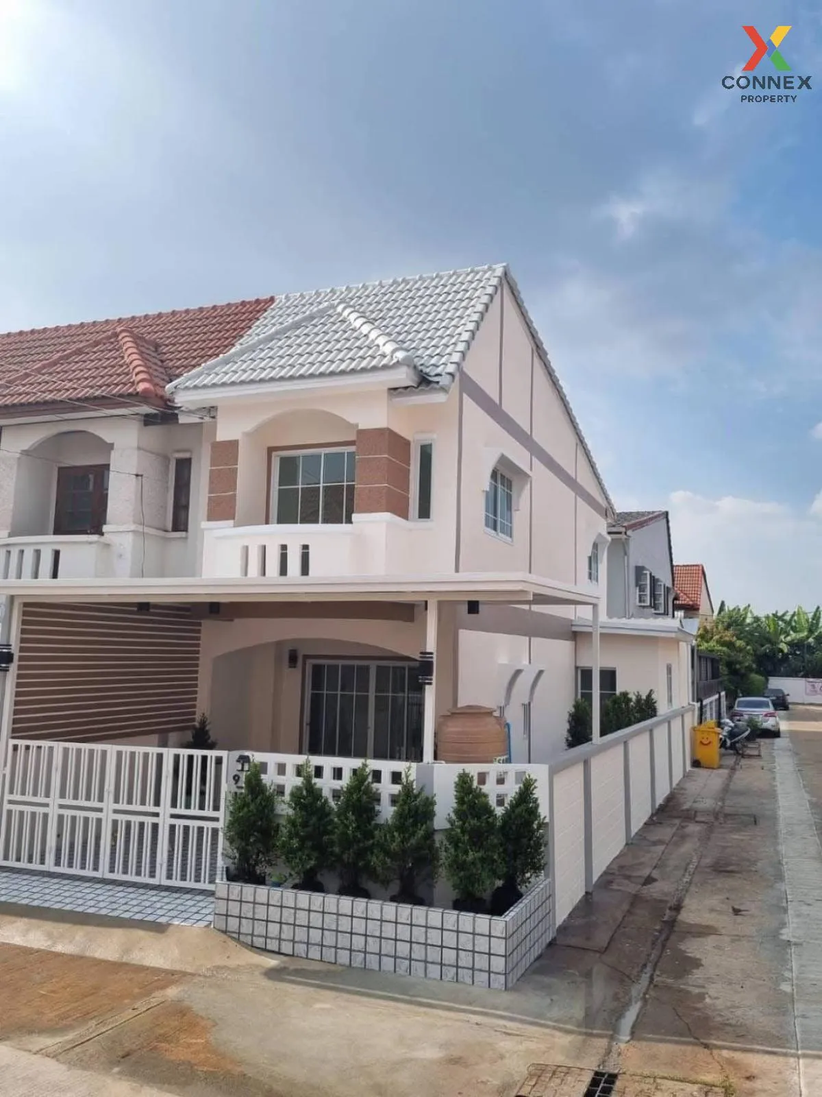 ขายทาวน์เฮ้าส์/ทาวน์โฮม  บ้านกานต์มณี ห้องมุม รีโนเวทใหม่ บางบัวท 2