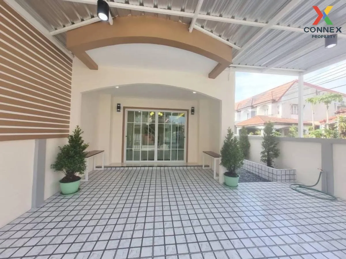 ขายทาวน์เฮ้าส์/ทาวน์โฮม  บ้านกานต์มณี ห้องมุม รีโนเวทใหม่ บางบัวท 3