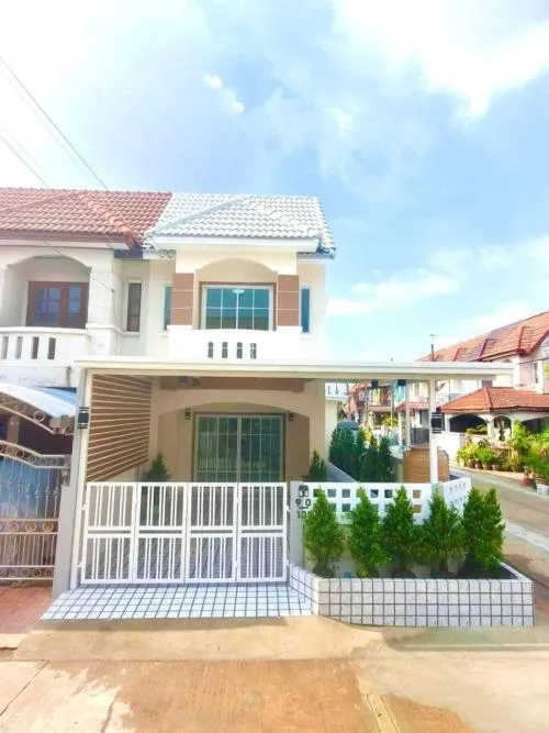 ขายทาวน์เฮ้าส์/ทาวน์โฮม  บ้านกานต์มณี ห้องมุม รีโนเวทใหม่ บางบัวทอง บางบัวทอง นนทบุรี CX-112394